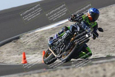 media/Nov-01-2025-TrackDaz (Sat) [[2b4d5192bc]]/C Group/1240pm (Turn 2 Outside)/